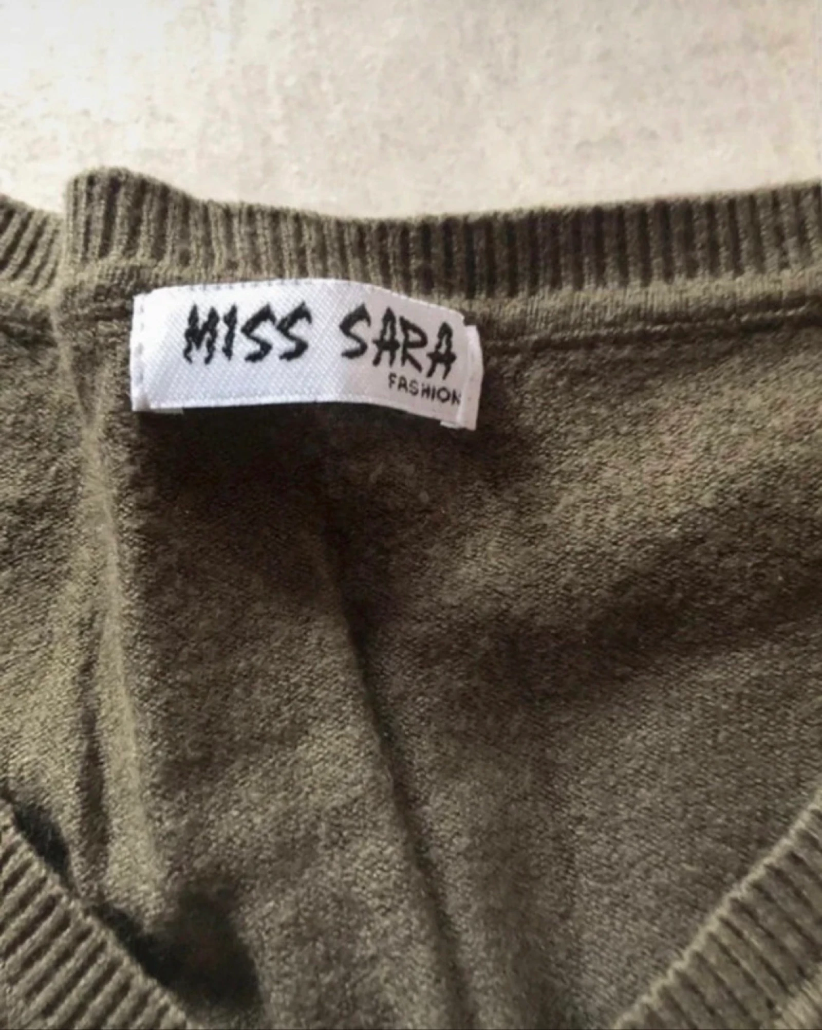 lote de 4 suéteres finos Miss Sarah (medidas en la descripción talla U) – photo 10